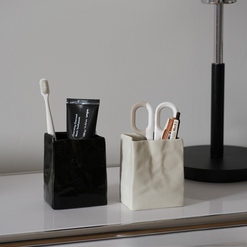 Bote para brochas de maquillaj - Office Furniture Recycling reseña y precio